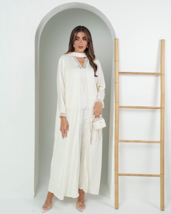 Abaya 83